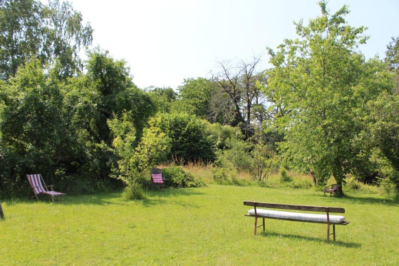 Les Vieux Fourneaux Bed & Breakfast Nantiat Dış mekan fotoğraf